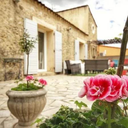 Le Jardin Suspendu Avec Piscine Et Jacuzzi Pour 15 Personnes *