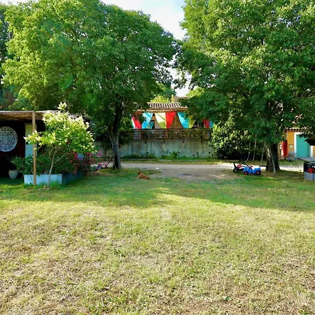 Le Jardin Suspendu Avec Piscine Et Jacuzzi Pour 15 Personnes Feriehus