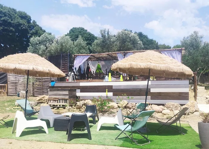 Casa de Férias Le Jardin Suspendu Avec Piscine Et Jacuzzi Pour 15 Personnes *