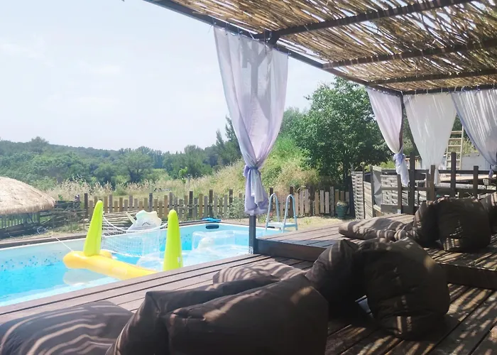 Le Jardin Suspendu Avec Piscine Et Jacuzzi Pour 15 Personnes Casa de Férias Vailhauques