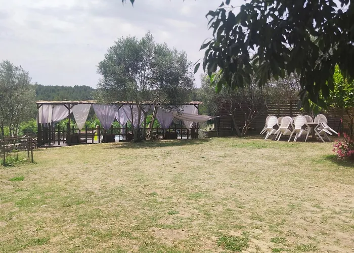 Le Jardin Suspendu Avec Piscine Et Jacuzzi Pour 15 Personnes